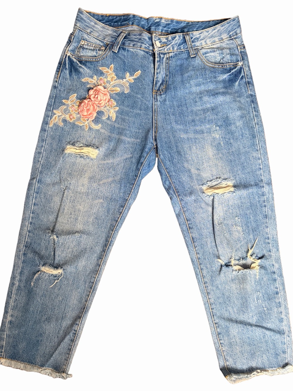 🌸 Embroidered Distressed Boyfriend Jeans 🌸